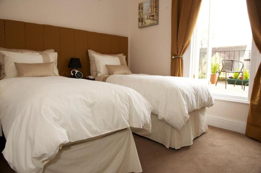 The Bradley Cheltenham Room photo